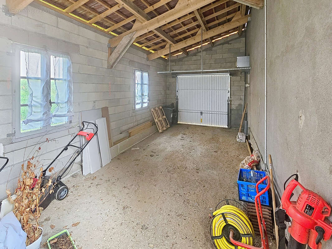 Maison à CHAUVONCOURT