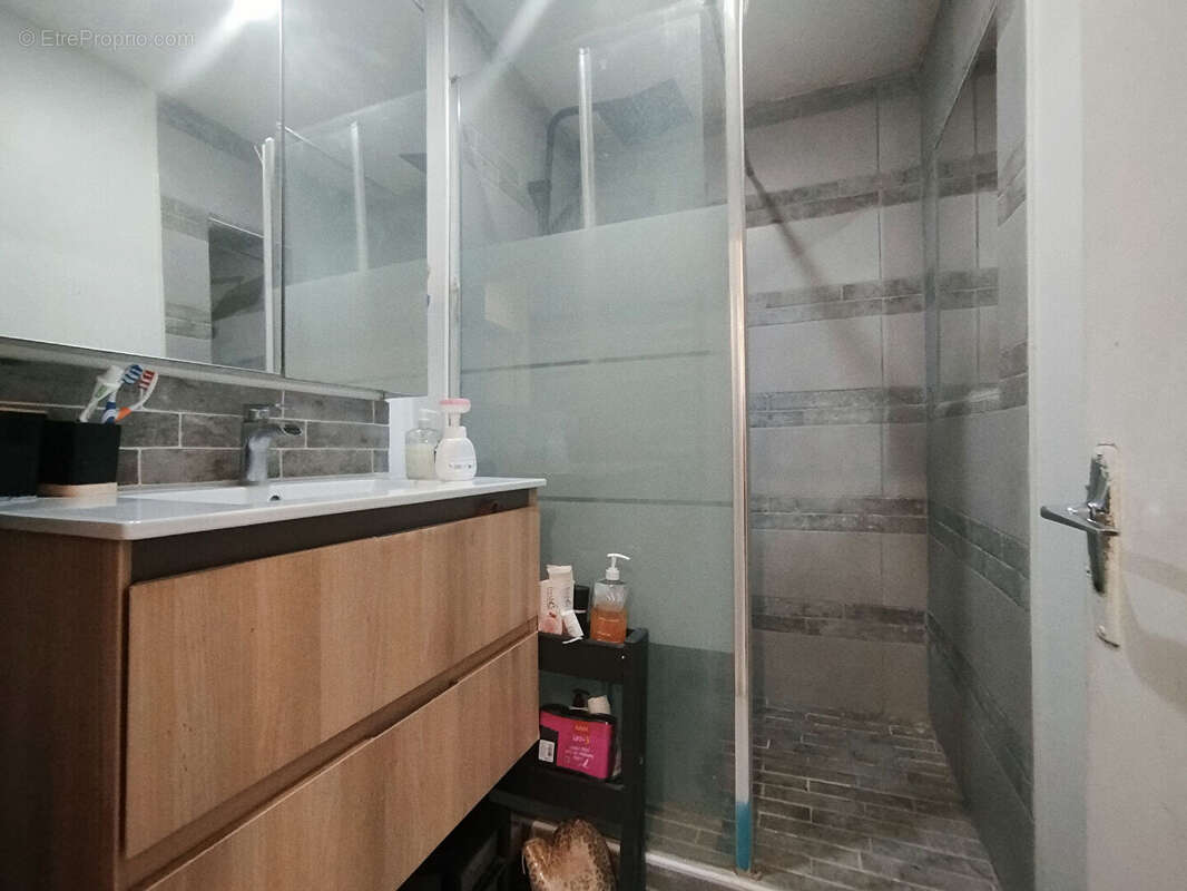 Appartement à CORBEIL-ESSONNES