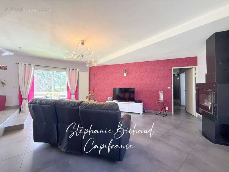 Maison à CHATEAUVIEUX