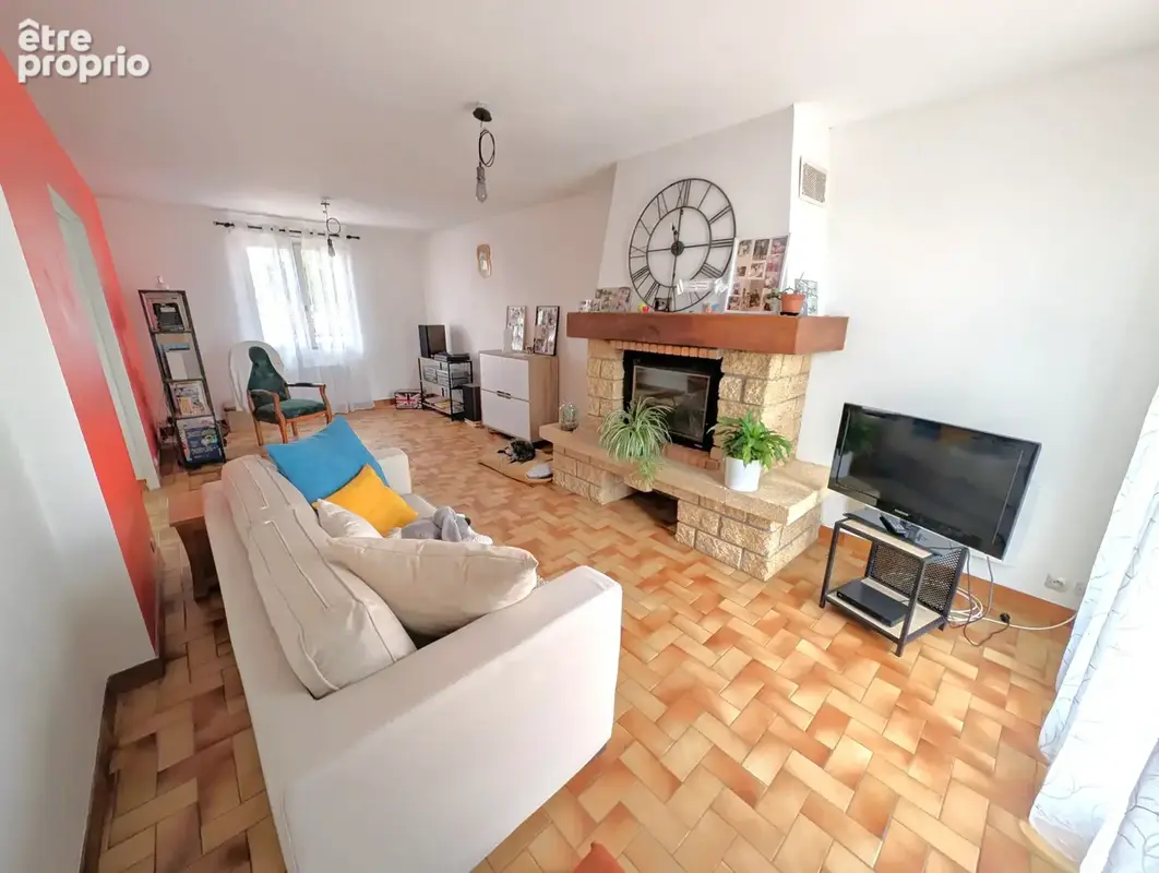 En exclusivité, maison au centre d'Aillant de 115m2 habitables sur jardin de 720m2 avec 3 chambres - photo 4