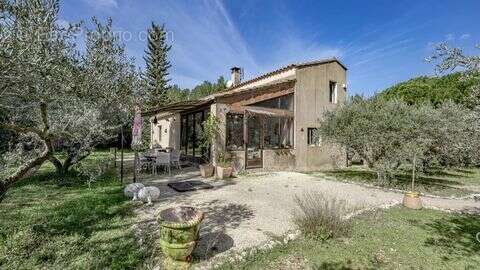 Maison à EYGALIERES