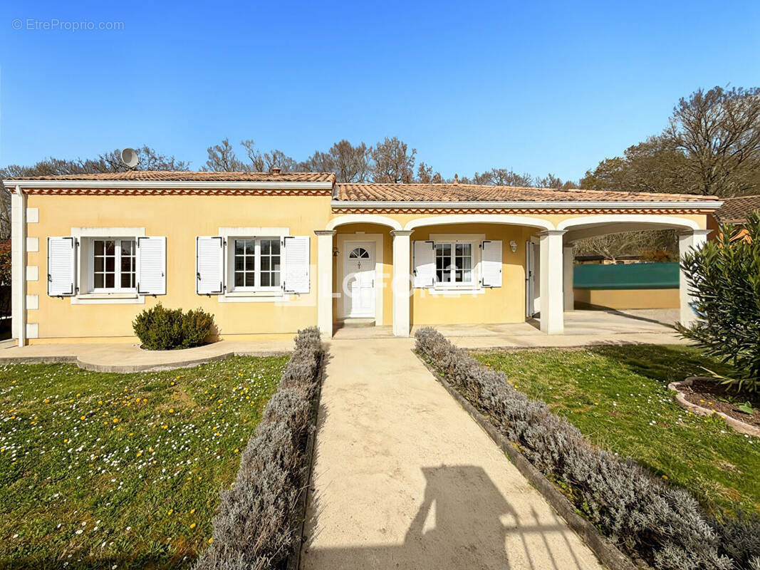 Maison à SAINT-DENIS-DE-PILE