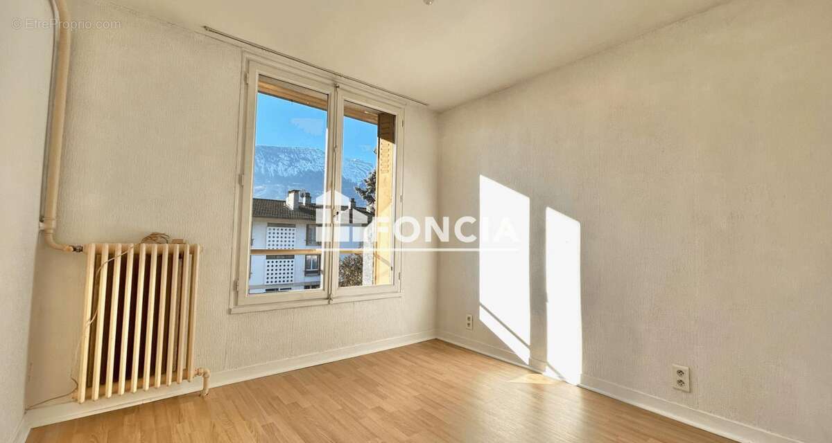 Appartement à CLUSES