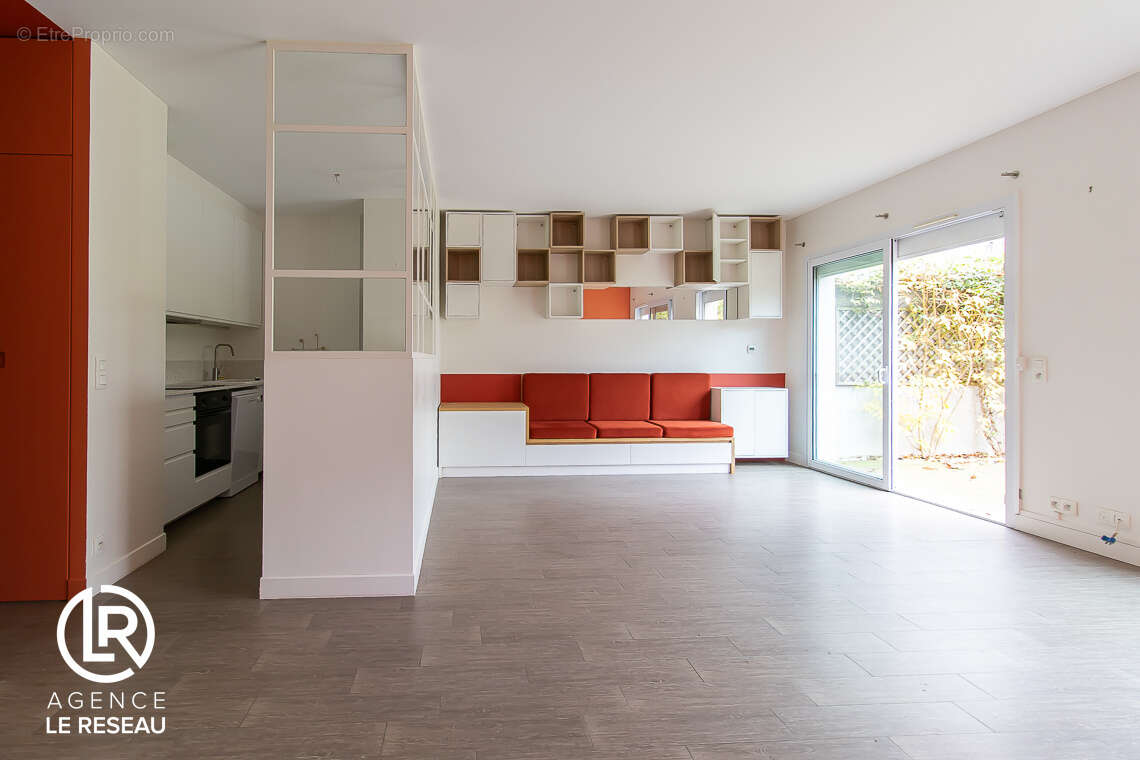 Appartement à SURESNES