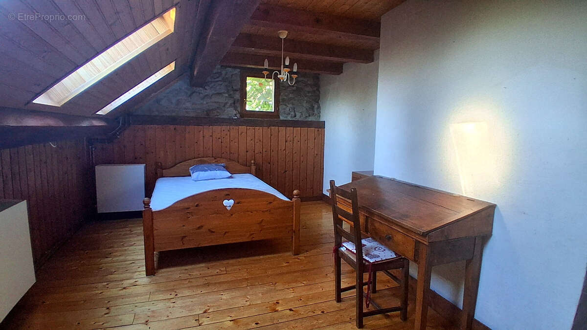 Maison à SAINT-SIXT