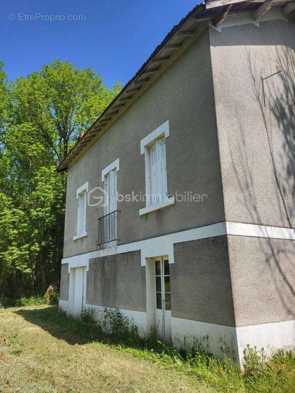 Maison à ANNESSE-ET-BEAULIEU