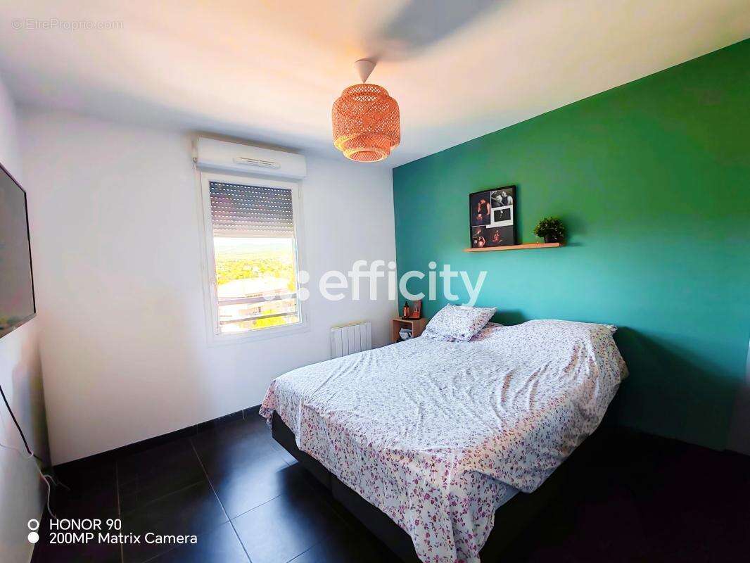 Appartement à MARSEILLE-13E