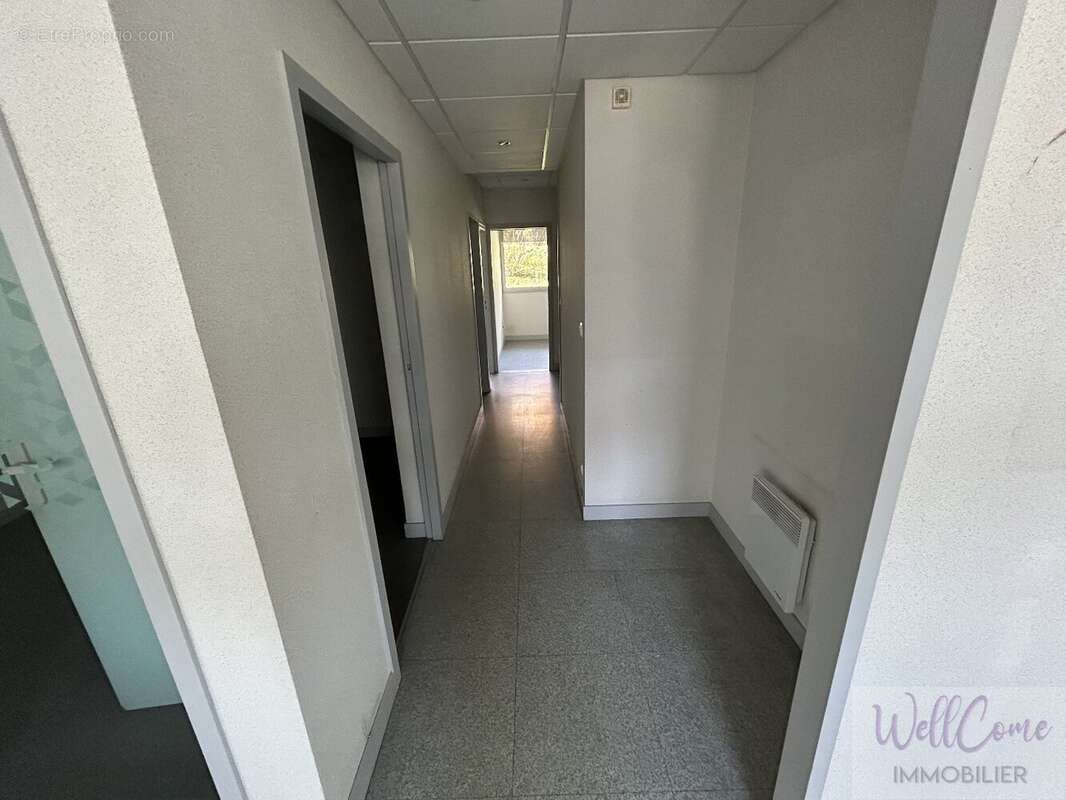 Commerce à SAINT-JEAN-DE-MAURIENNE