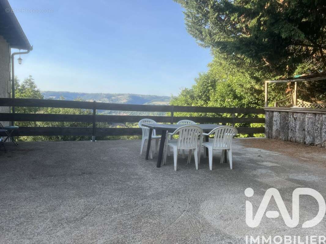 Photo 2 - Maison à LASSOUTS