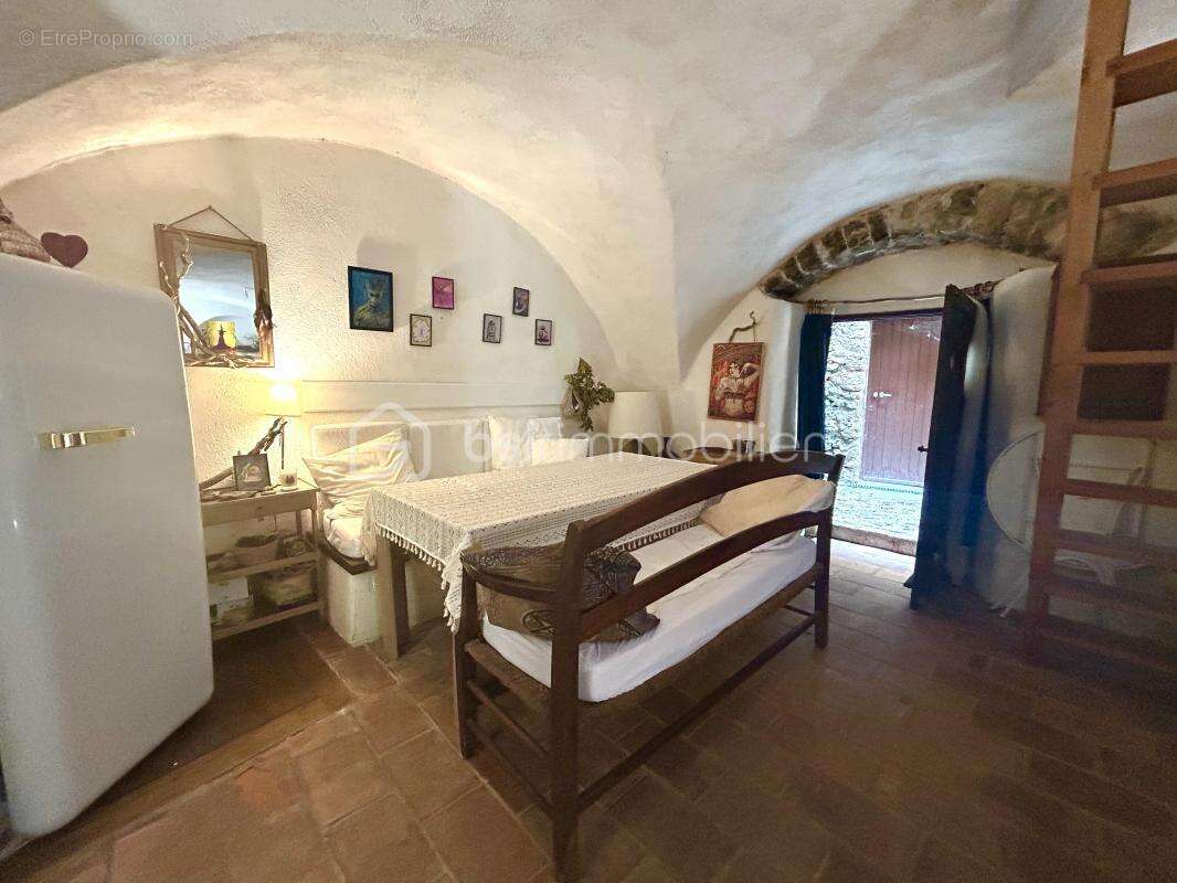 Maison à CAUSSE-DE-LA-SELLE