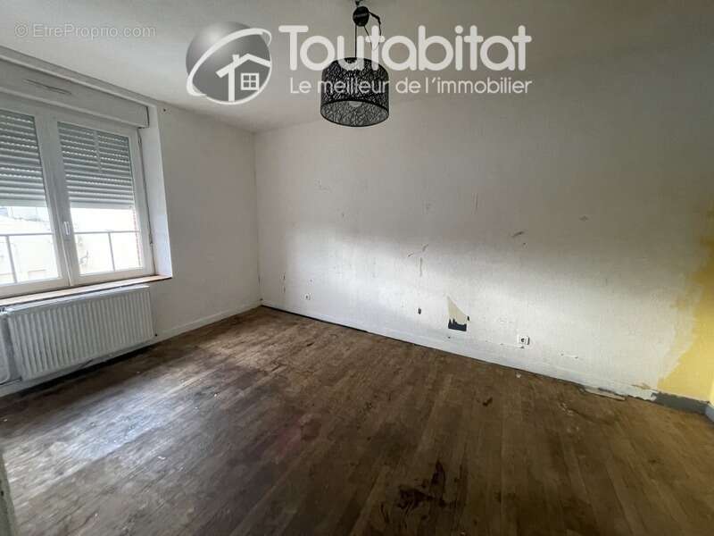 Maison à CHARLEVILLE-MEZIERES