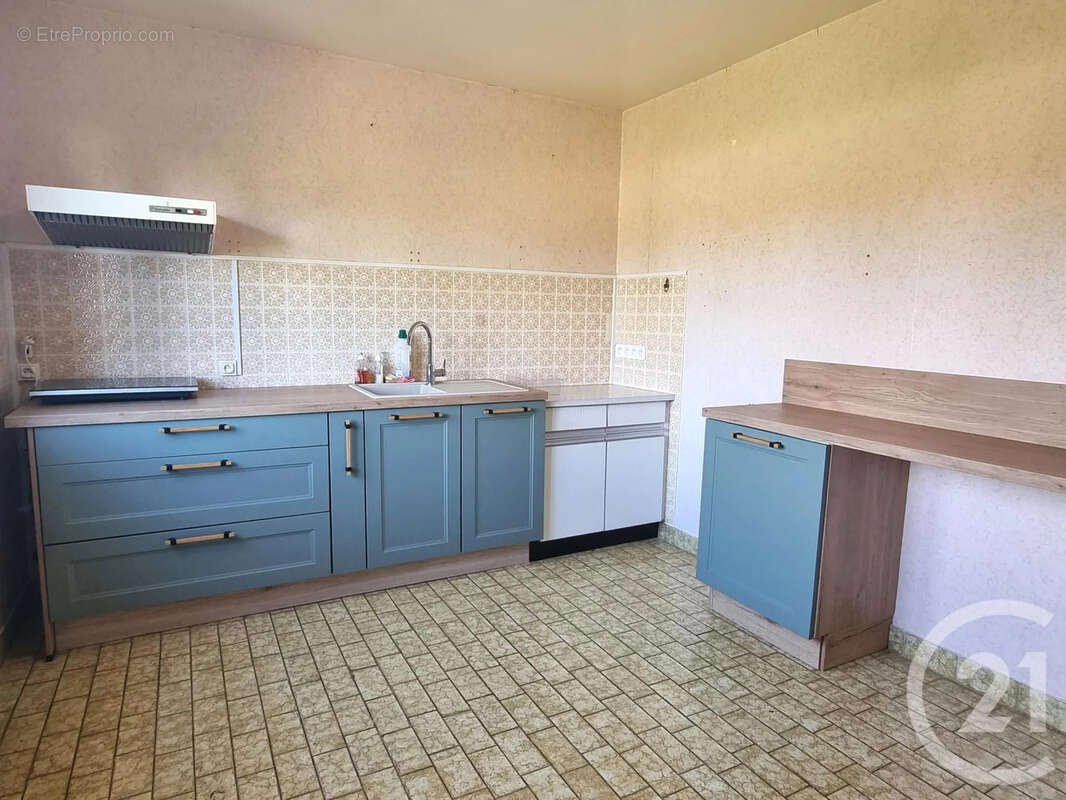 Maison 150 m² à Jalognes  - photo 6