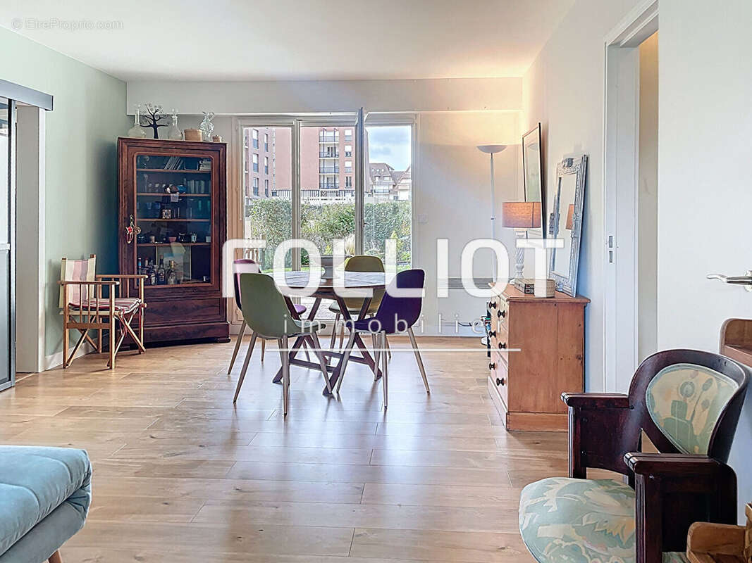 Appartement à CABOURG