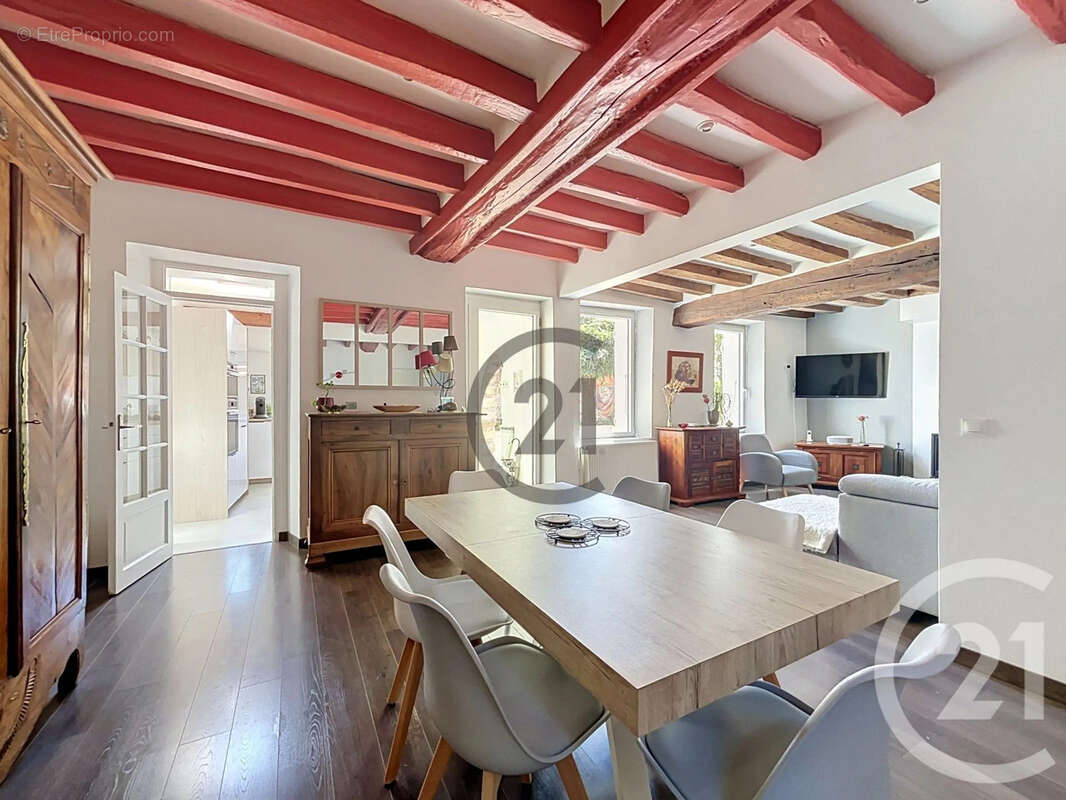 Maison 141 m² à Villeblevin  - photo 5