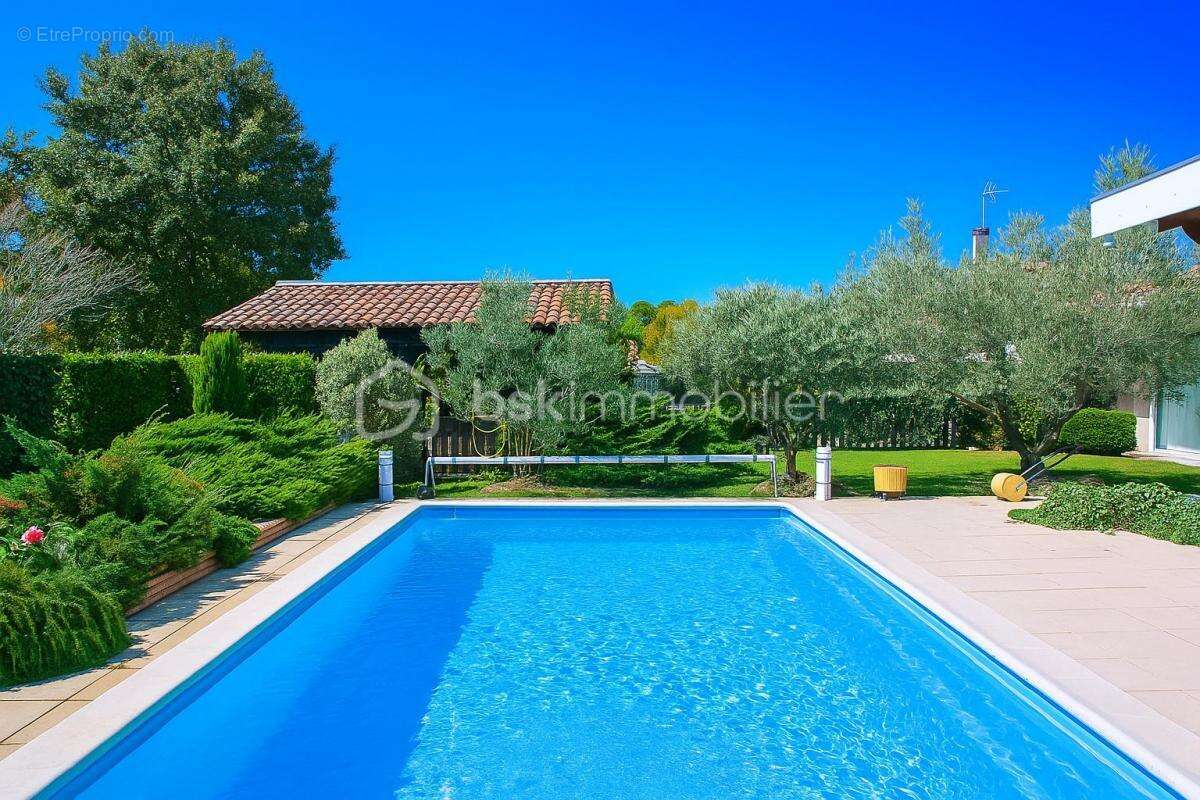 Maison à GUJAN-MESTRAS