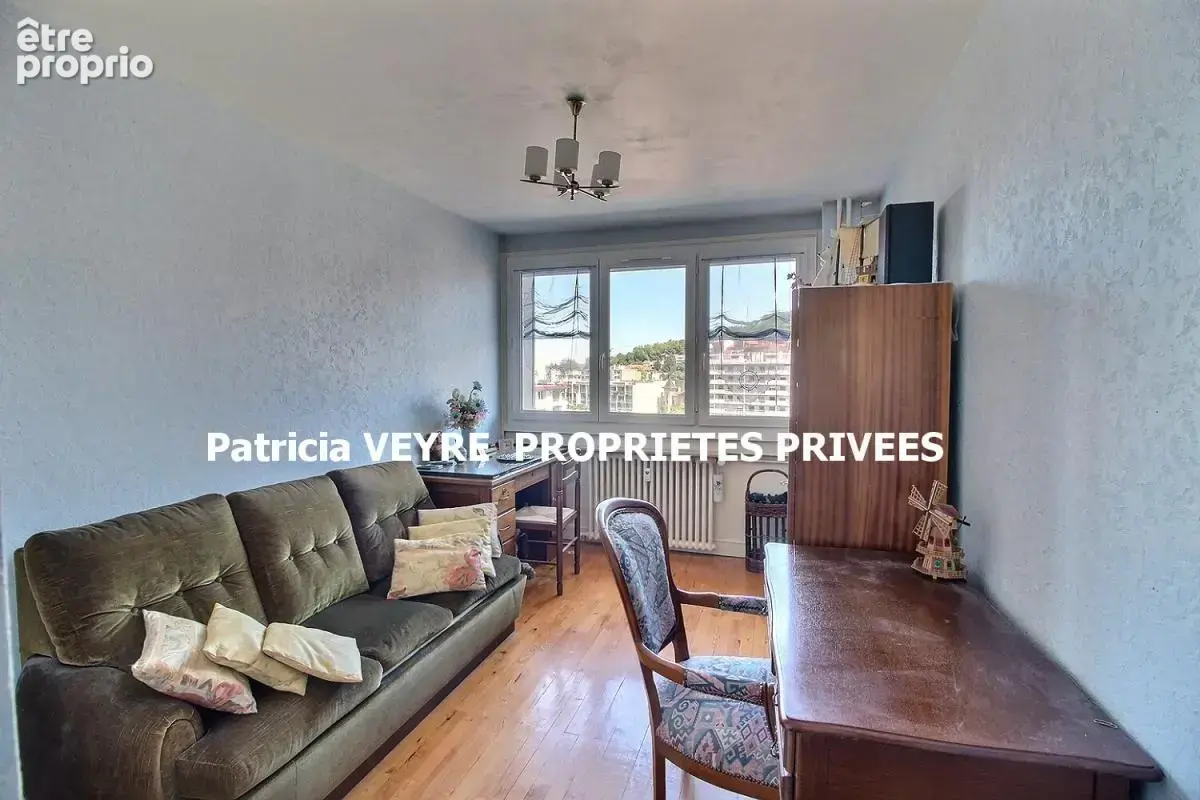 SAINT-ETIENNE FAURIEL VIVARAIZE appartement T3 de 80 m² GARAGE fermé plus une cave - photo 8