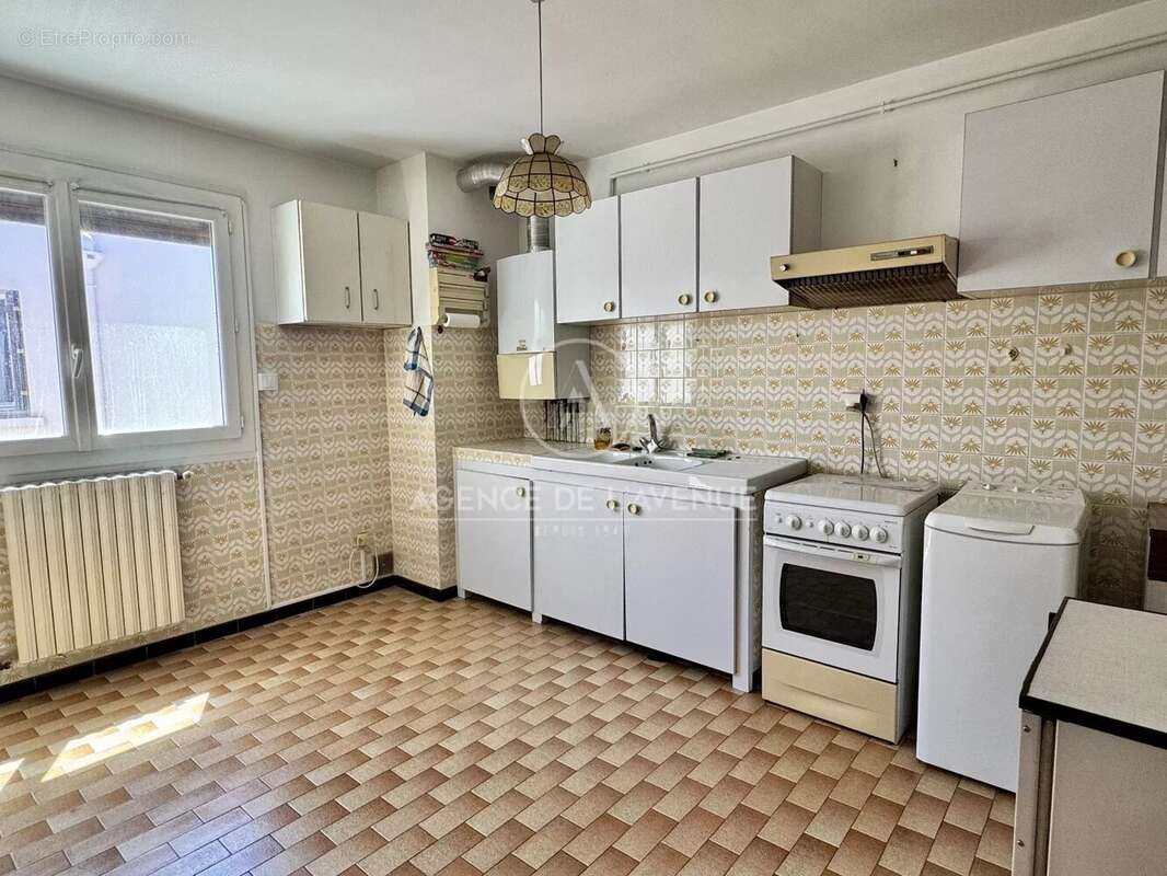 Appartement t3 83500 la seyne sur mer - photo 4