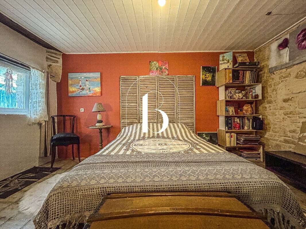 Maison à BARJAC