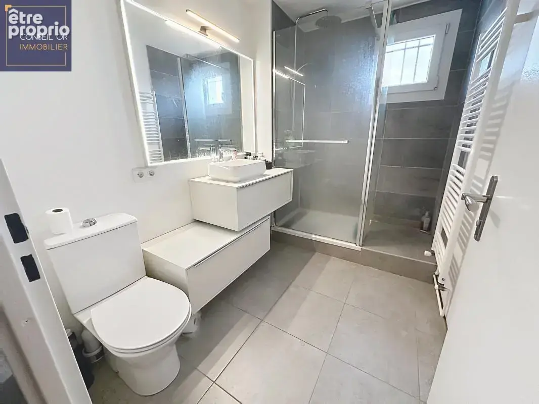 Maison familiale, 3 chambres, refaite à neuf, jardin, terrasse, climatisation - photo 10