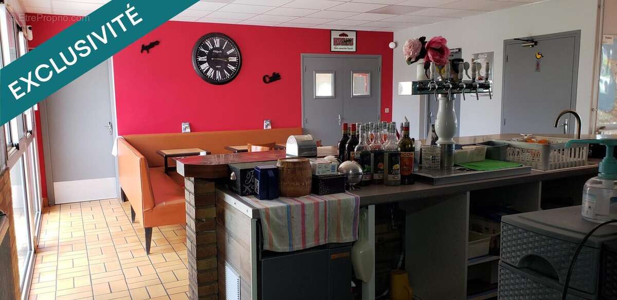 Photo 9 - Commerce à MONTEREAU-FAULT-YONNE