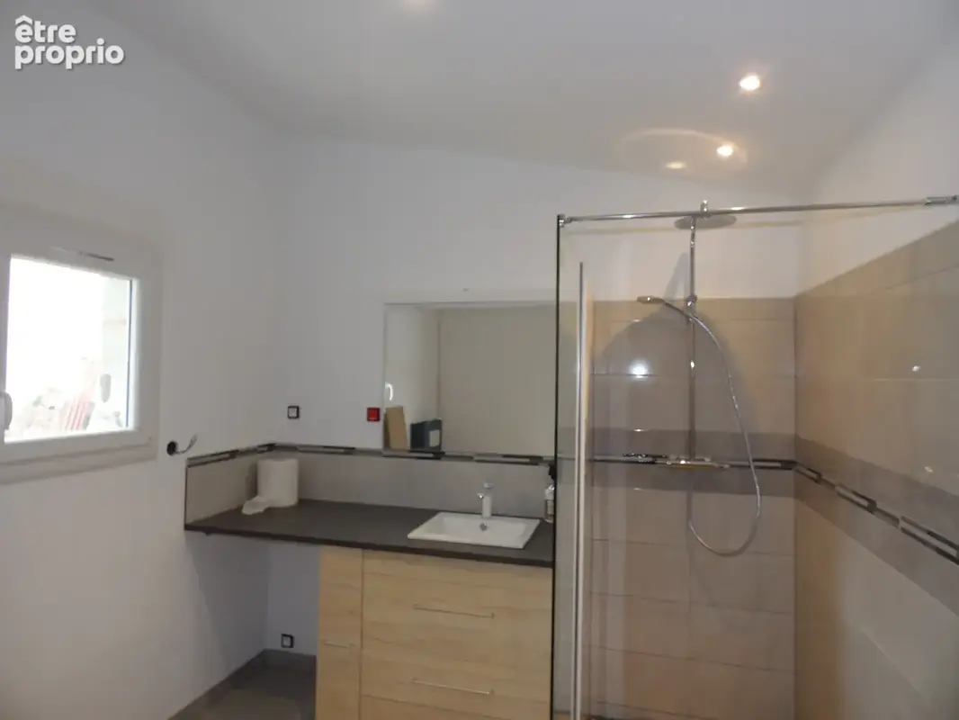 Saint Laurent des Arbres, maison 3 pièces avec terrain piscinable - photo 3