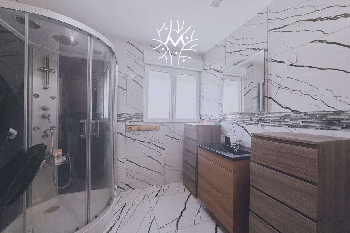 Maison à CHARLEVILLE-MEZIERES