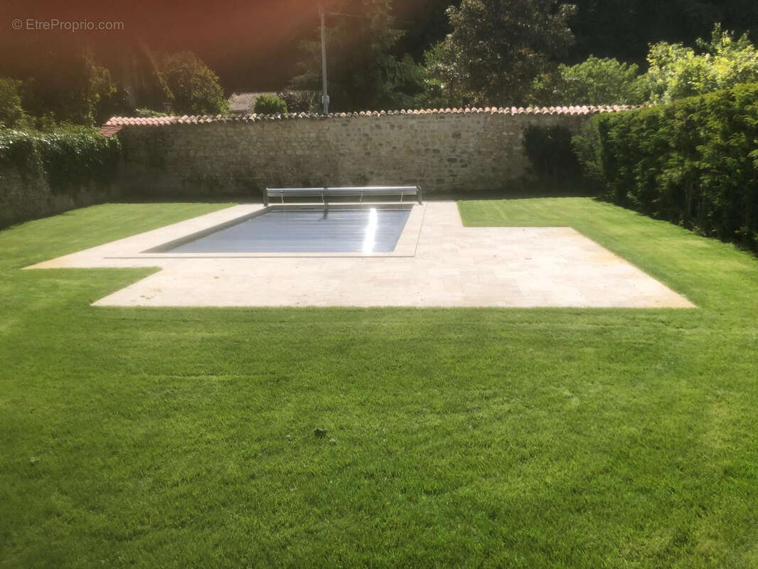 Maison à LA ROCHEFOUCAULD