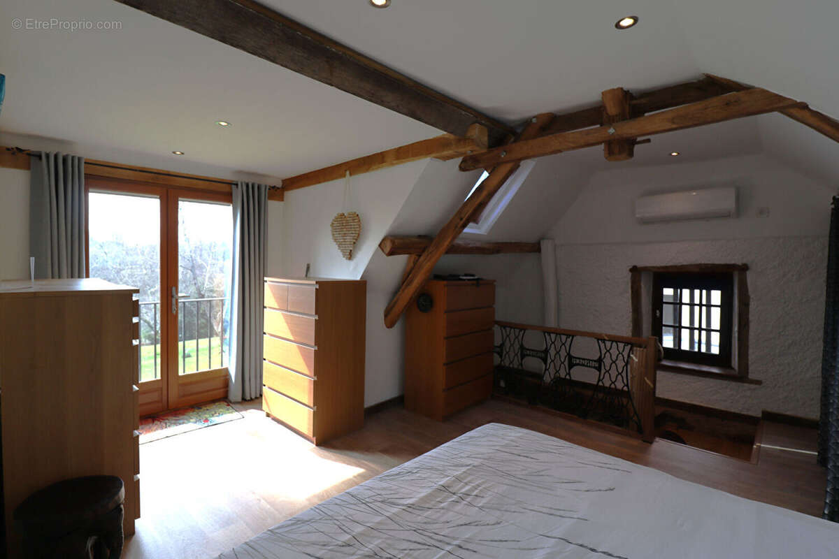 Maison à SAINT-SORNIN-LAVOLPS