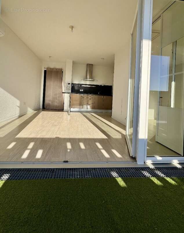 Appartement à LE TAILLAN-MEDOC