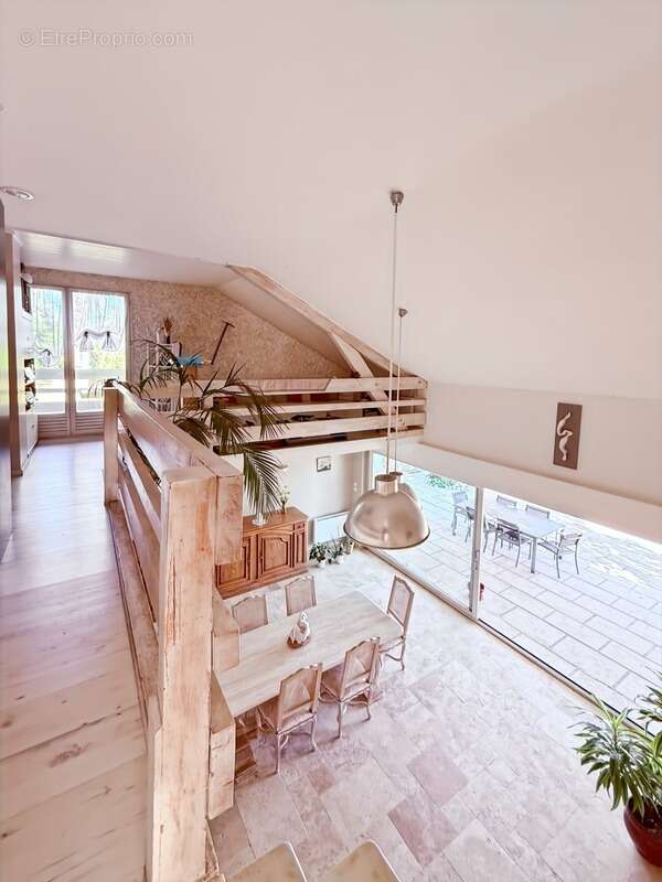 Maison à COUCHES
