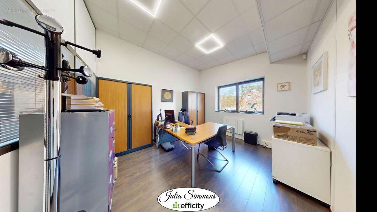 Commerce à BOIS-D'ARCY