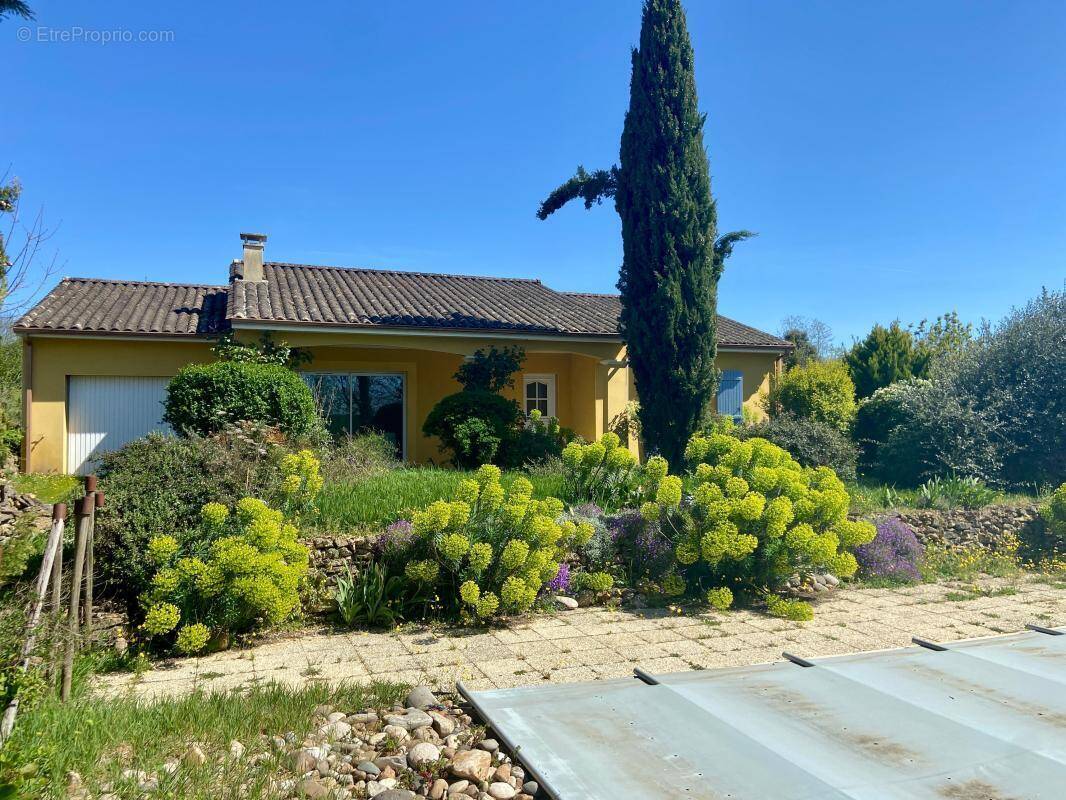 Maison à COUX-ET-BIGAROQUE