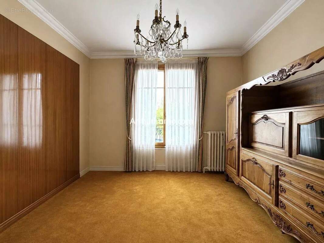 Maison à SUCY-EN-BRIE