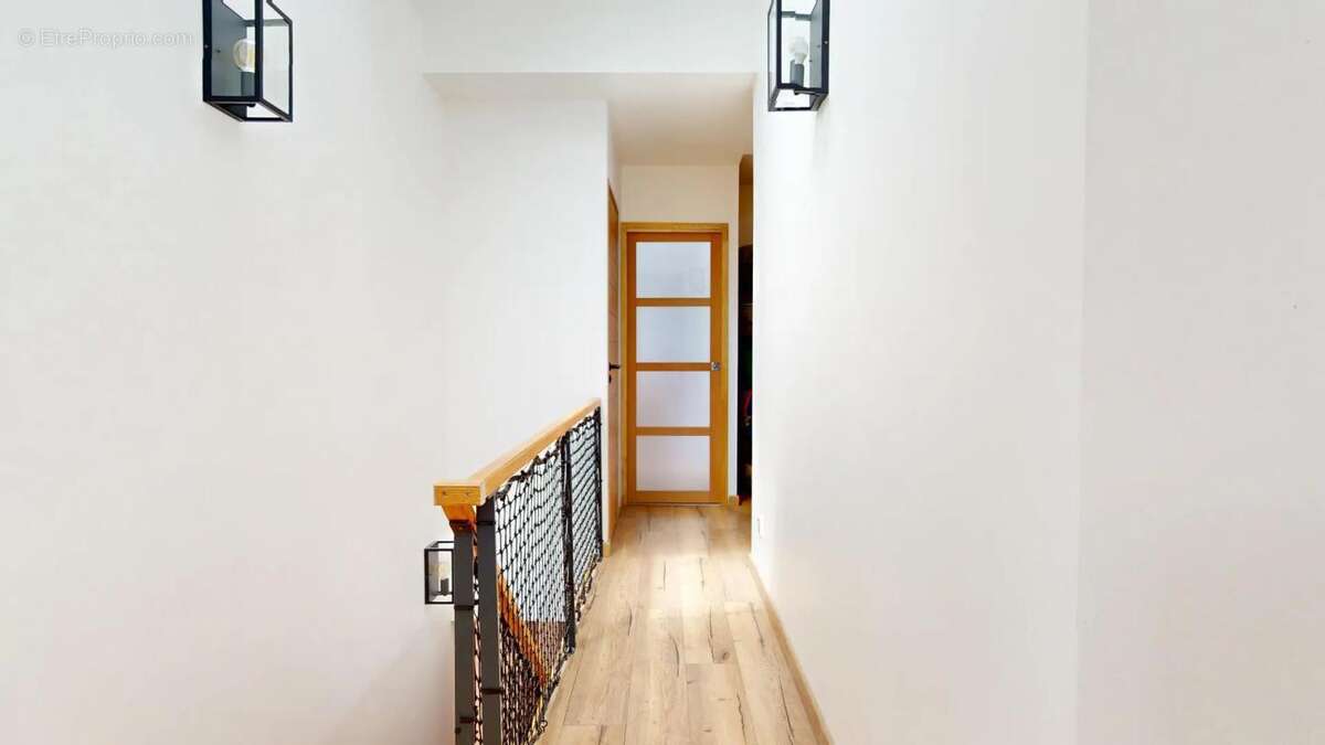 LONGNES 78980 - Maison de de 120 m² - 5 pièces avec 3 chambres et jardin - photo 7