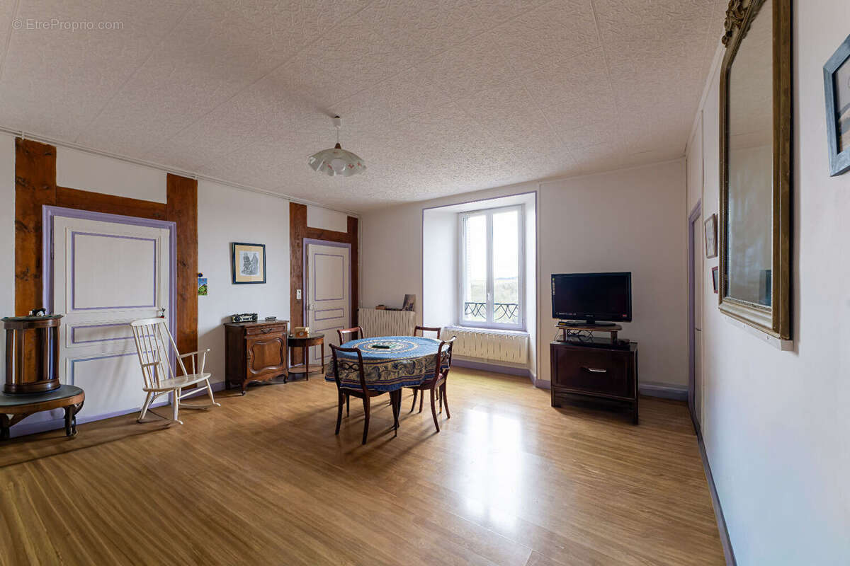 Appartement à SAINT-FLOUR