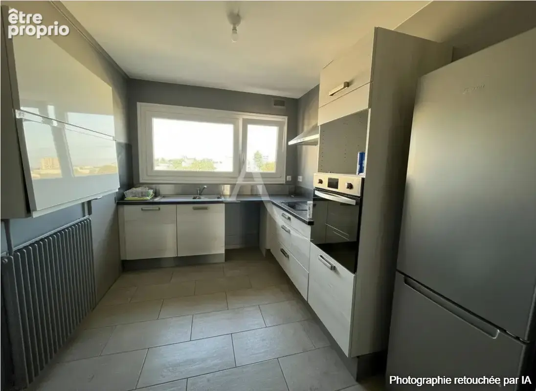 Appartement 3 chambres balcons parking et cave - photo 3