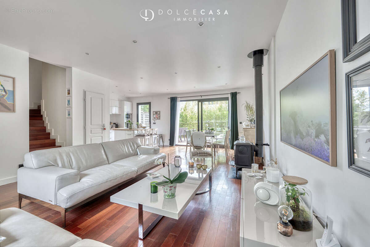 Maison à BRY-SUR-MARNE