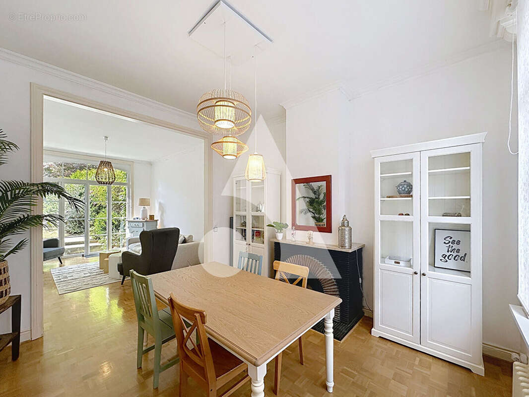 Maison à VALENCIENNES