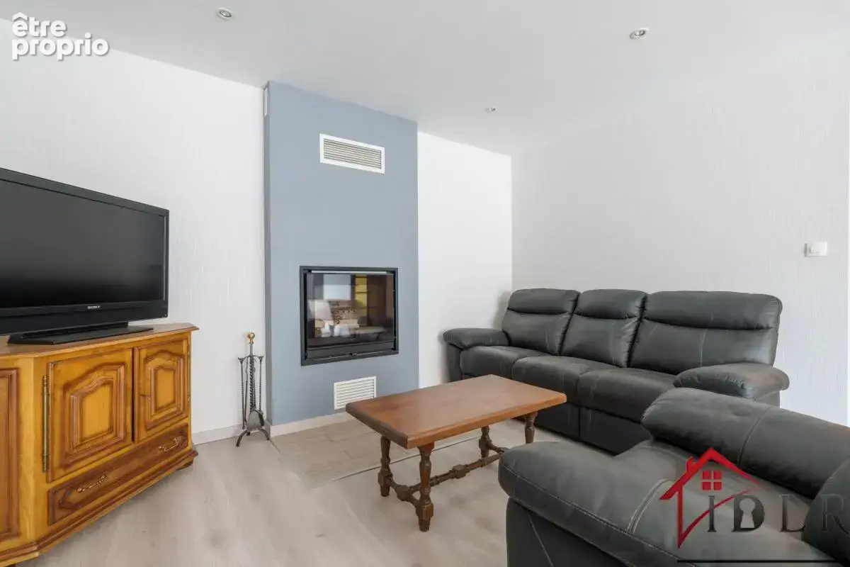 maison de 171 m2  spacieuse - photo 4