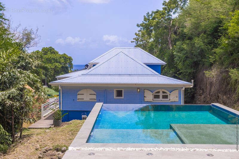 Maison à CASE-PILOTE