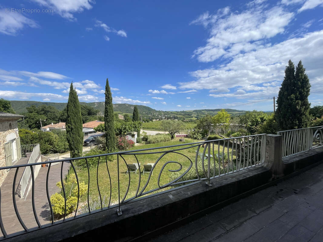 Maison à SAINT-PERAY