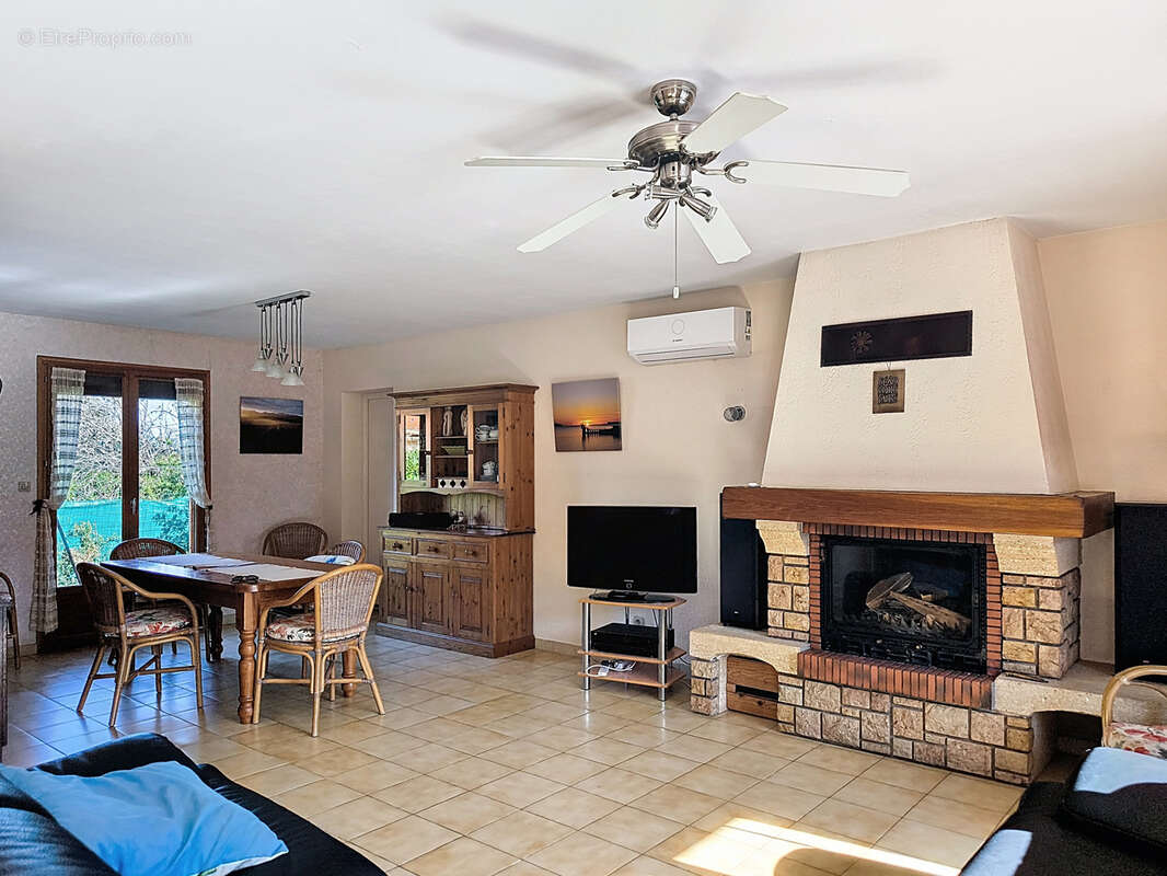 Maison à LAROQUE-DES-ALBERES