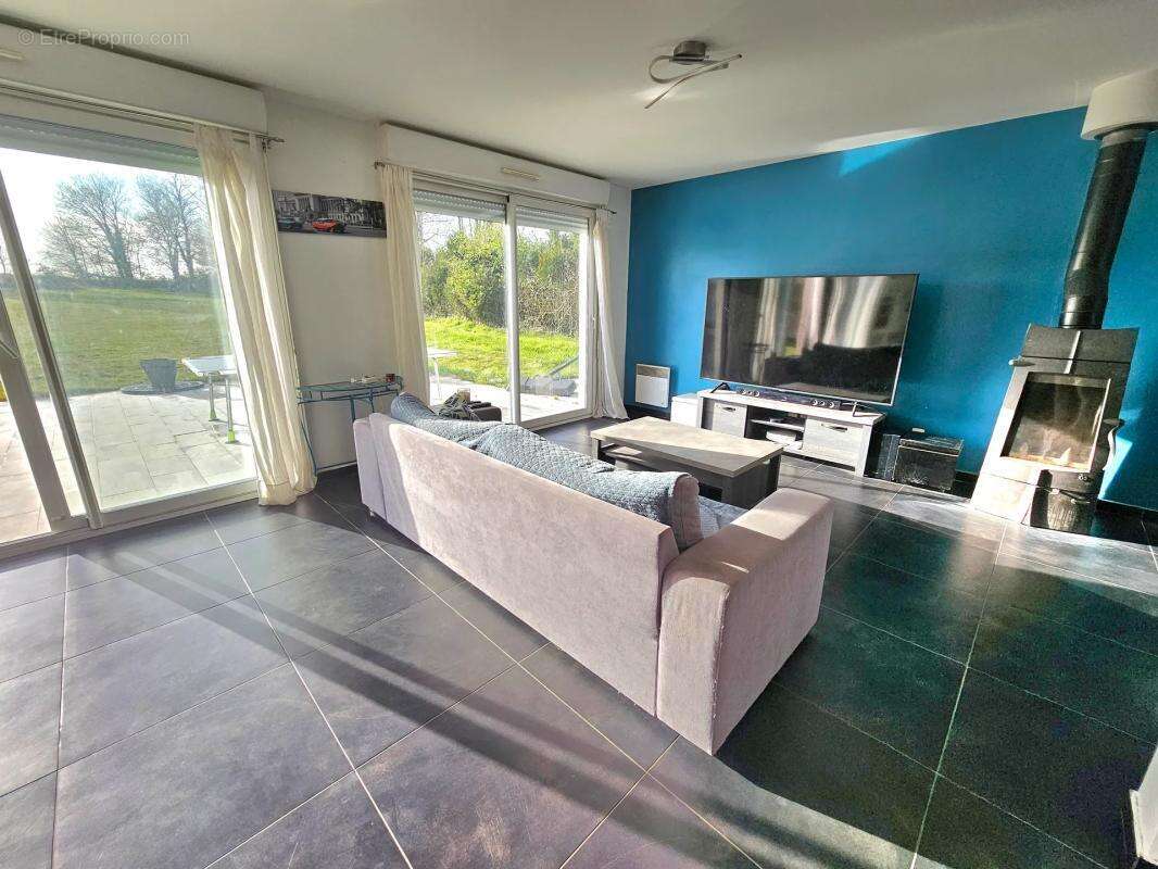 Maison à FERRIERES-EN-GATINAIS