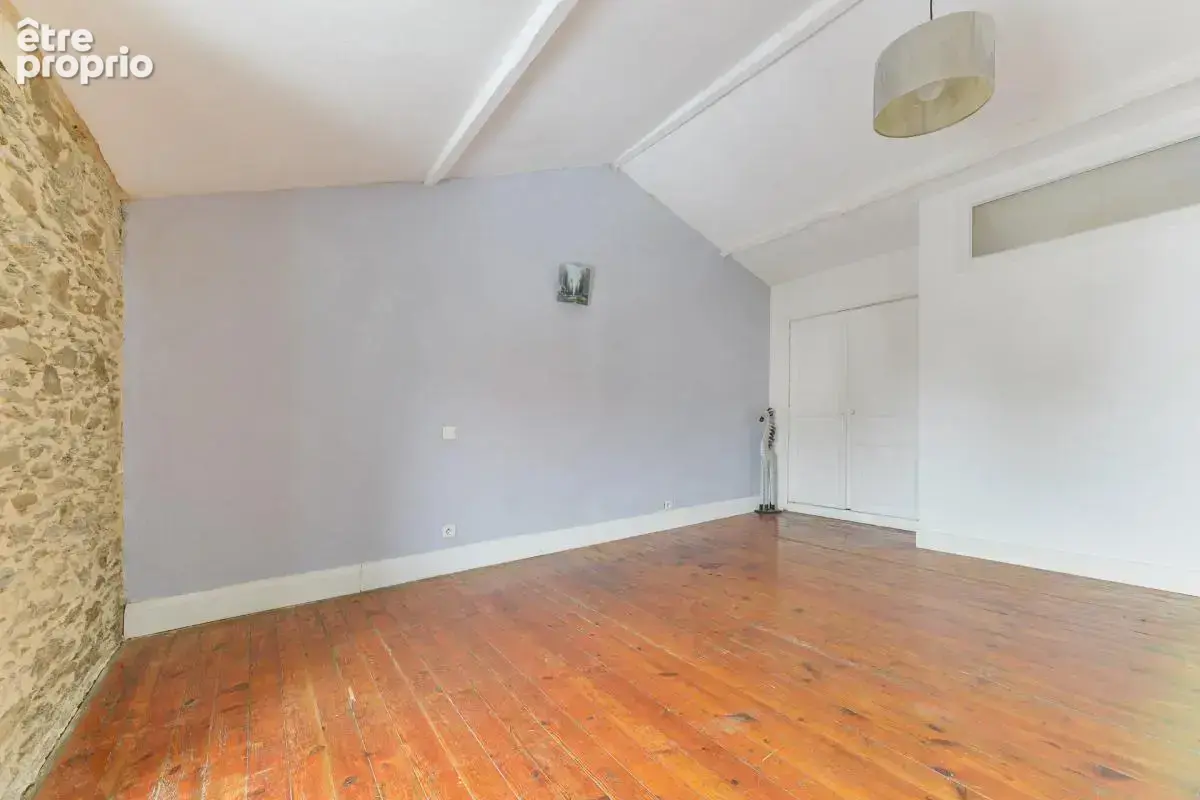 Maison de 6 pièces de 175 m² située à Rezé - photo 9