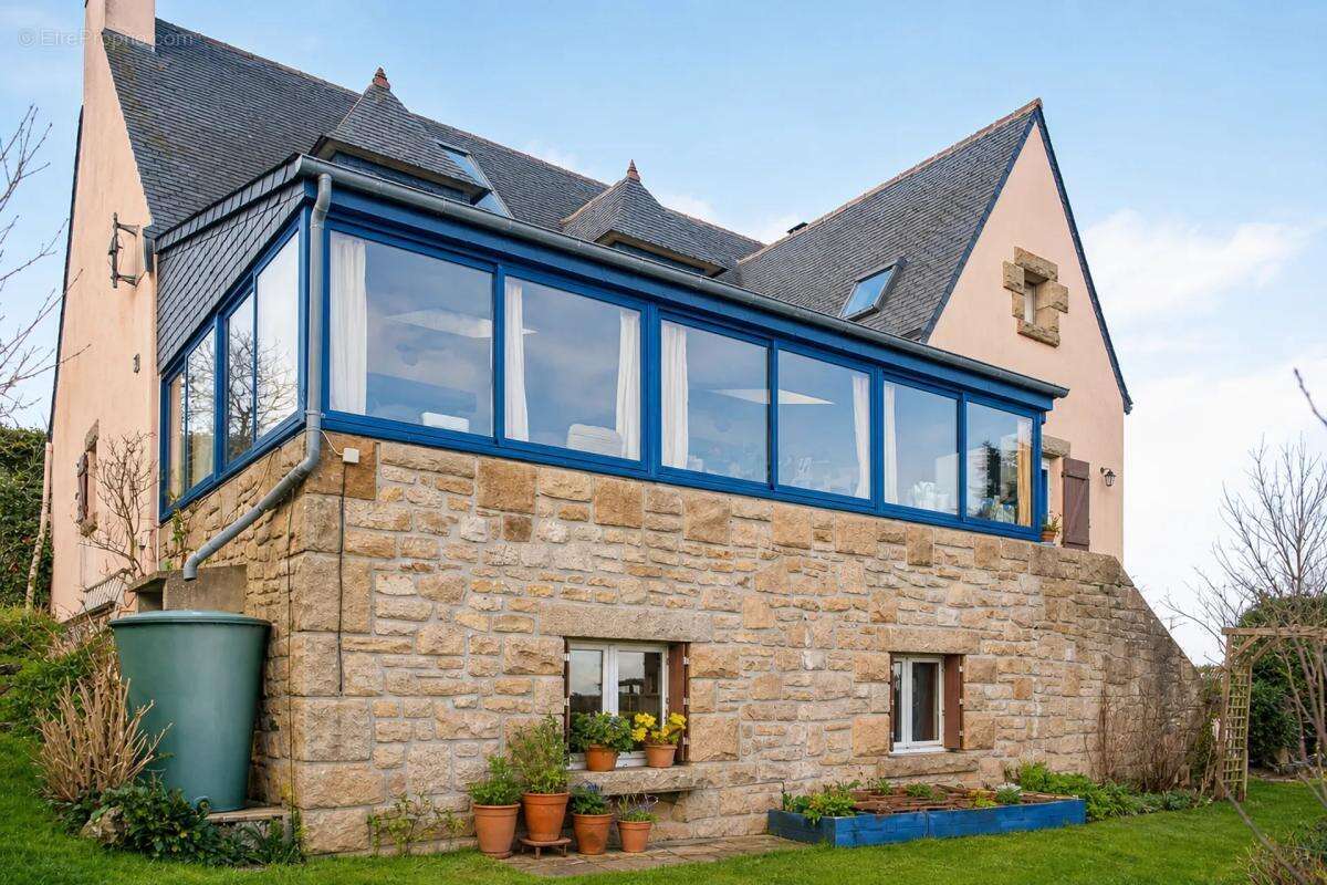 Grande maison 8 pièces avec vue mer - photo 4