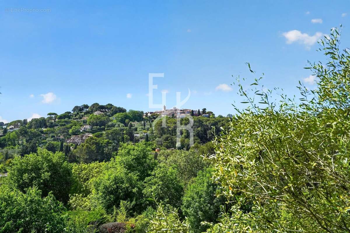 Maison à MOUGINS