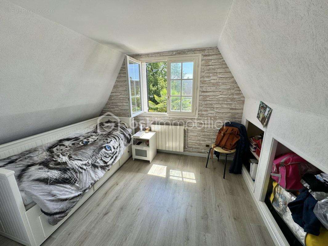 Maison à LA SAUSSAYE