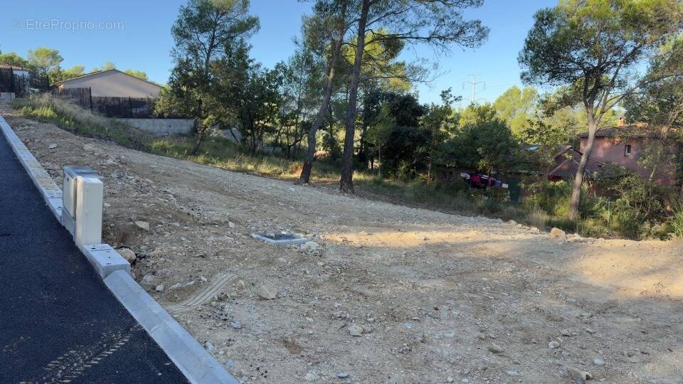 Terrain à ROCBARON