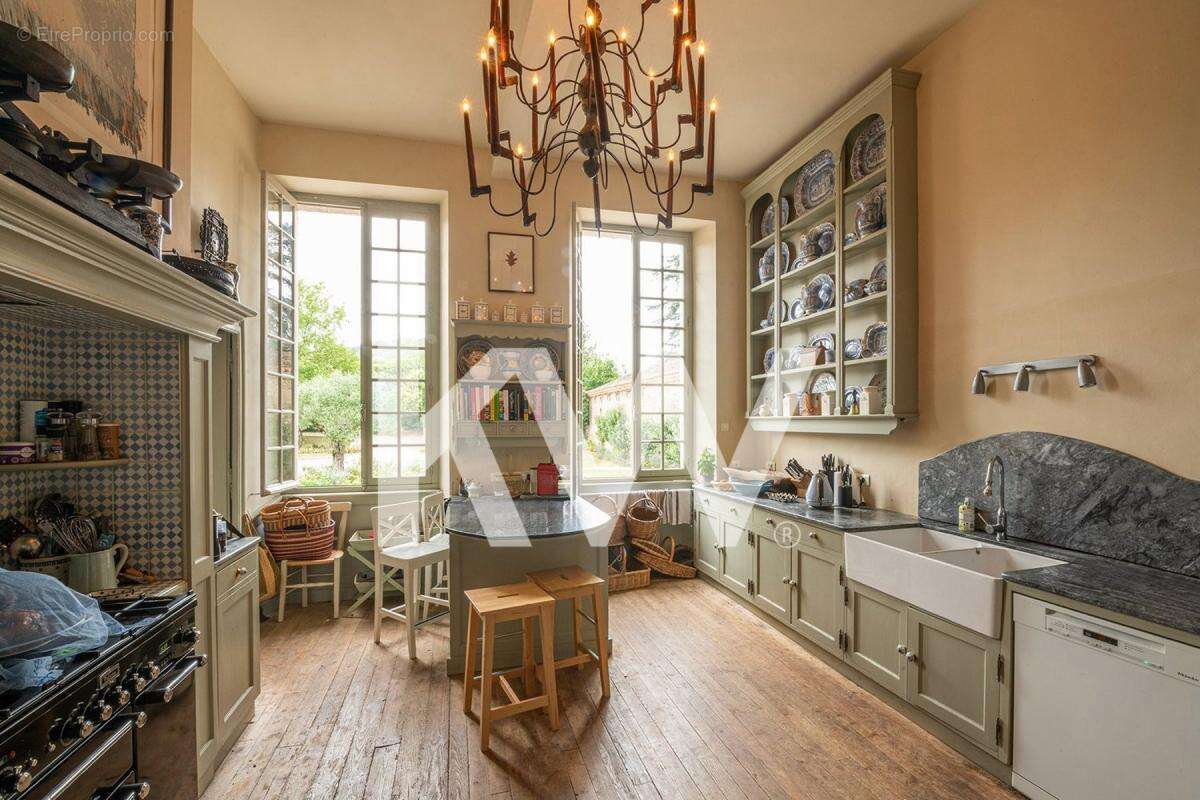 Maison à CORDES-SUR-CIEL