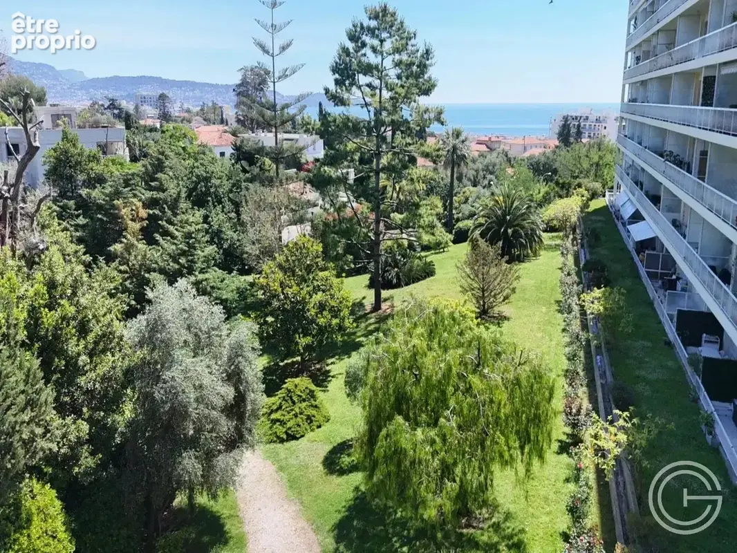 Appartement 4 pièces - Terrasse  - Cave - NICE FABRON - photo 16